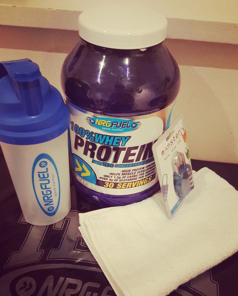 active4lessSG1's tweet photo. New Starter Pack at £25:
100% Whey Isolate Concentrate
Padlock
Shaker
Sweat Towel 

Only at Active4Less Stevenage https://t.co/YaRqFFttsx