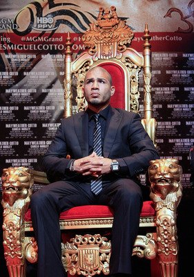    Happy Birthday Miguel Cotto may you have many more blessed ones 