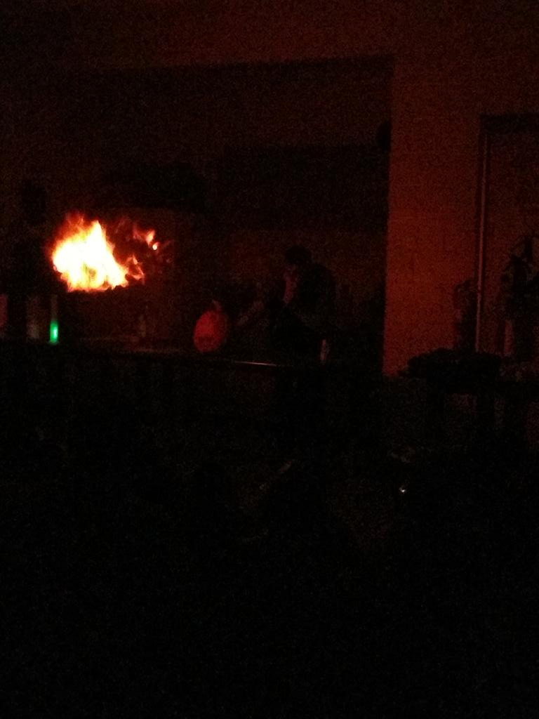 ZooBotLMS's tweet image. Spooky science fire breathing pumpkin  #lmsleap #greiner&amp;amp;kellyrock @LongleafMiddle @RichlandTwo