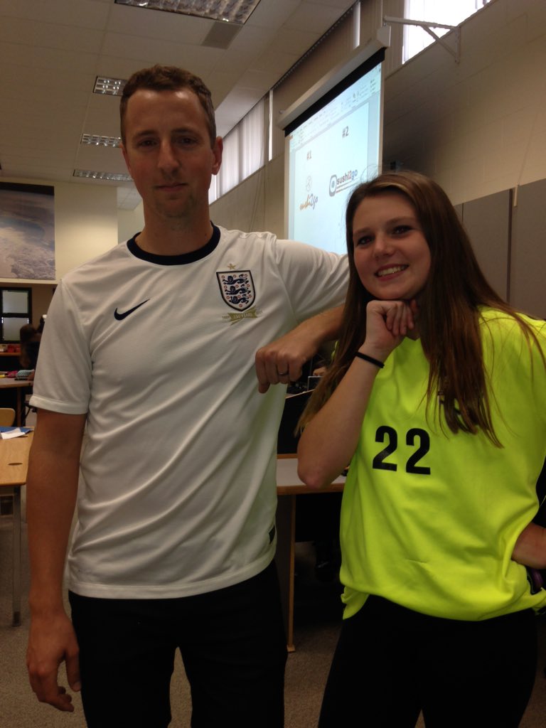 smithyearbook's tweet photo. Jersey day today!!! To team up against drugs💪🏼 #smithknights #smiththinkers #tsdthinkers https://t.co/8VSmavYTWi