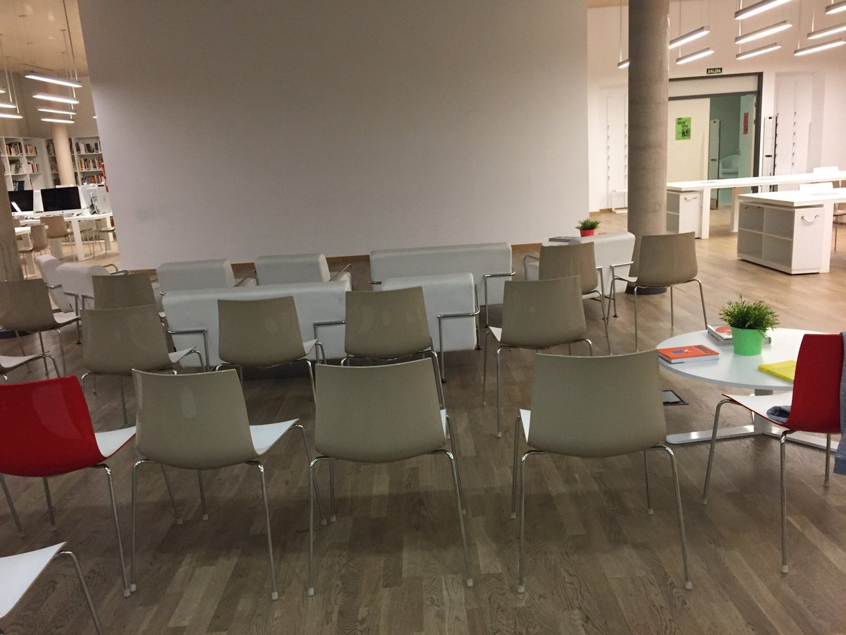 JamalDols's tweet image. Preparando el #bbvlc de Octubre (at @LasNaves in Valencia, Comunidad Valenciana) swarmapp.com/c/jtiZ5k4M6QK