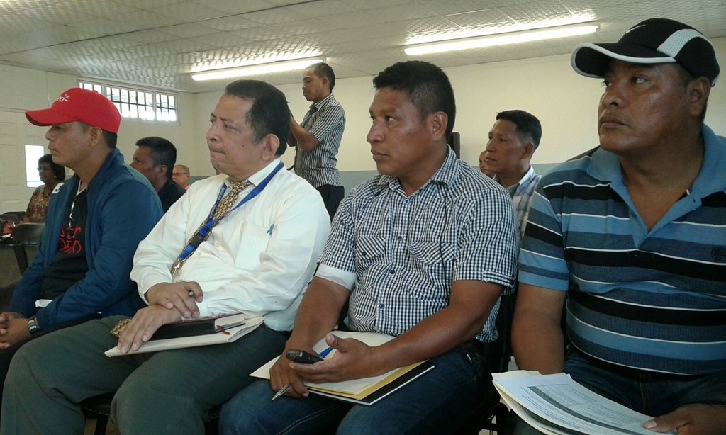 Autoridades locales de la comarca Emberá &amp; Wounnán reciben capacitación sobre manejo de fondos públicos.