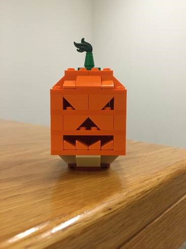 LEGOWorldsGame's tweet photo. Who's ready for tomorrow then? Show us your Spooky Builds! #LEGOWorlds https://t.co/Gglh0u9AM1