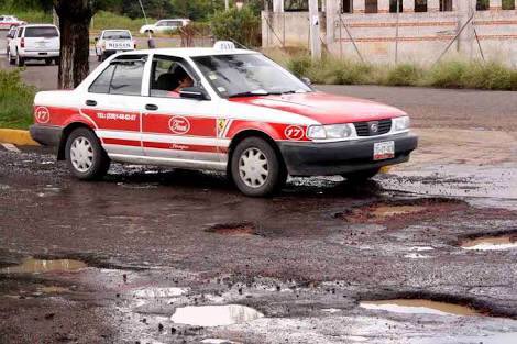 alertaver's tweet photo. .@americozuniga Se ve que trabajas de a madre por  #Xalapa. https://t.co/FkPtfNNK67