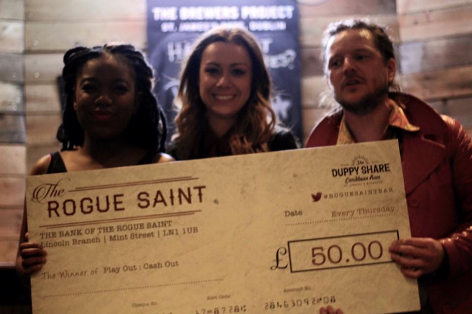 UnknownStunt's tweet photo. last week's £50 PLAY OUT CASH OUT winner @roguesaintbar is it YOU tonight? Call in from 7pm to book your 30 min slot https://t.co/8xS0R893L1