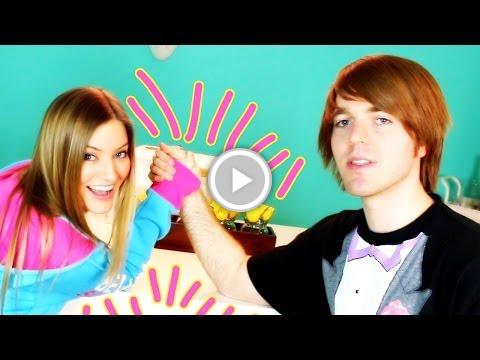 KatherineFrawl1's tweet photo. Arm Wrestling With Shane Dawson | iJustine https://t.co/uSxYxElqiC #marketing #socialmedia https://t.co/CjTyQ3S012