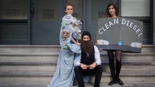 Sierra_Magazine's tweet photo. 4 original enviro-themed #HalloweenCostumes: https://t.co/nZF6RFWQZJ Thanks @CateSchuk @Carruthers_W @Aliy_yeah https://t.co/HuL5OsO8Cz