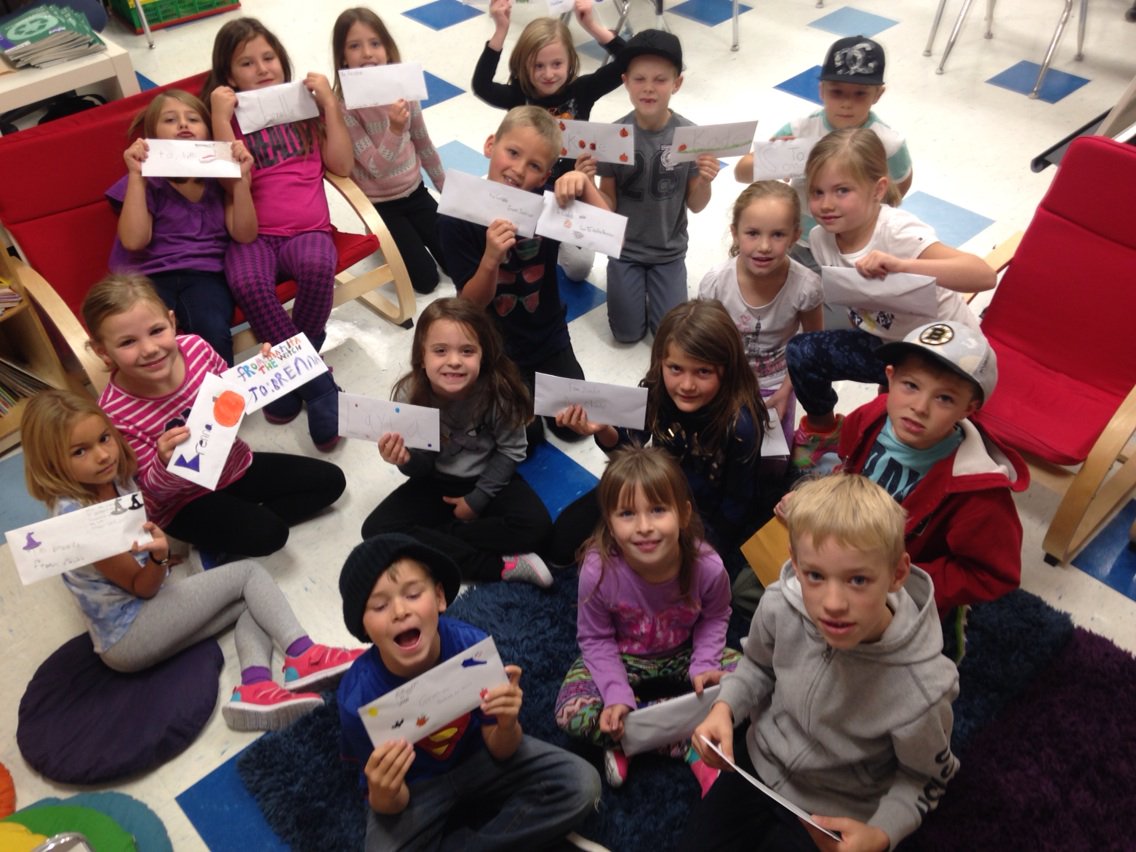 grade2MP's tweet photo. Mail from the Spooky Forest today!! Replies to our Halloween questions. #gr2fun https://t.co/7H922kmeou