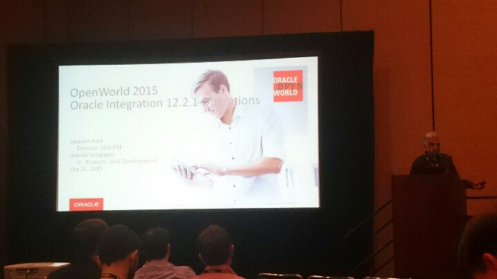 olveslind's tweet photo. Good new operative features in SOA Suite 12.2.1 like circuit breaker, IWR, SOA in-memory, instance patching #oow15 https://t.co/HrM1Onph3K