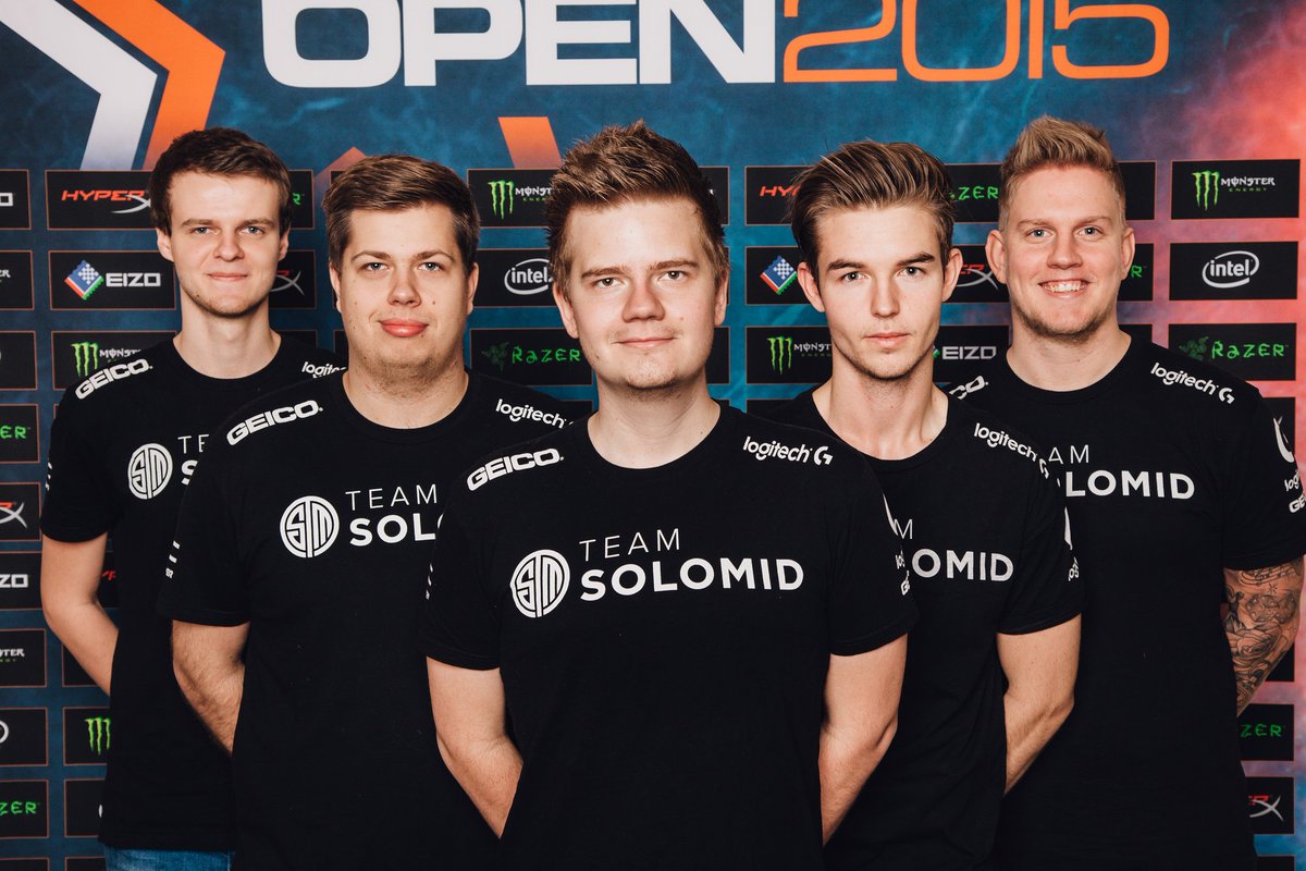 DreamHack's tweet photo. For our second quarter-final spot it's @FollowG2esports vs. @TeamSoloMid. https://t.co/E6jn5hu0Vb #DHCJ15 #DHOpen https://t.co/mqqXKGLuln