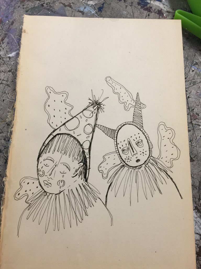 annabanana tweet media