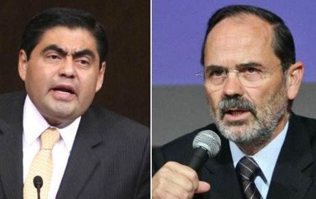 lasillarota's tweet photo. #CONGRESO Decirle 'pendejo' a Barbosa es un término coloquial: Madero https://t.co/67siSK9j9Z https://t.co/s0shCzGdXe