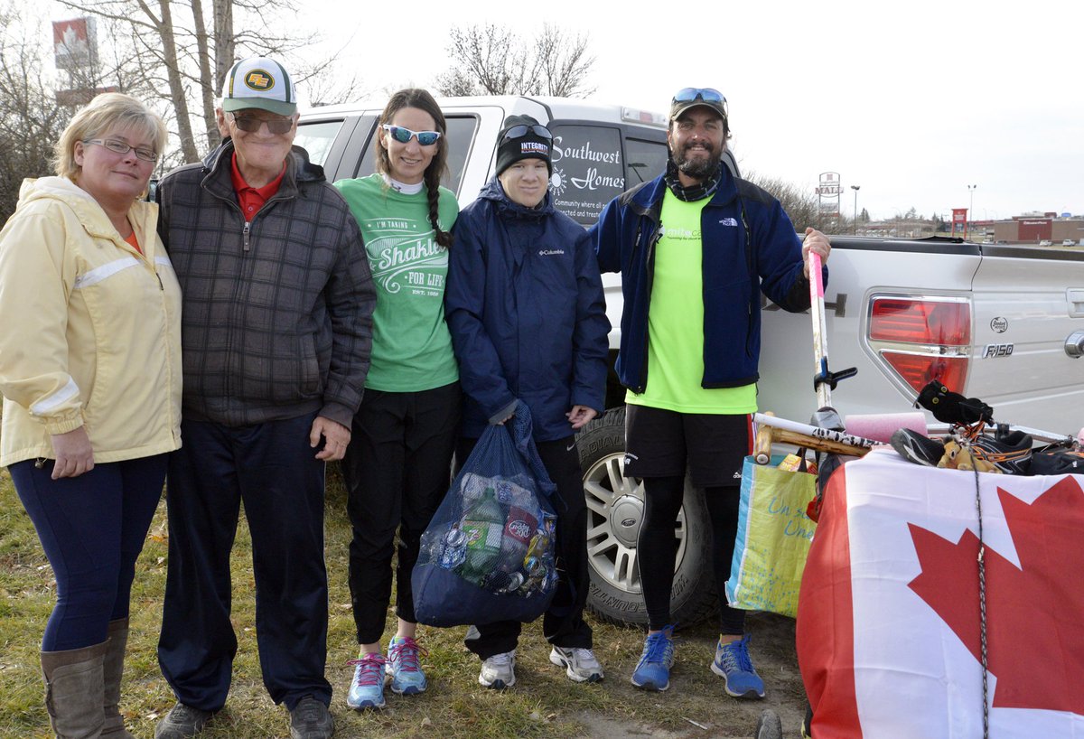 Cross-Canada runner Andy Sward left <a href="/City_SC/">Swift Current</a> today. Gave cans/bottles he picked up while running to <a href="/southwesthomes/">Southwest.Homes</a>.