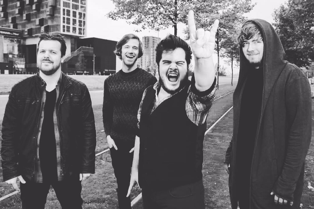 ThePendulum'sMotion (@pendulumsmotion) on Twitter photo 