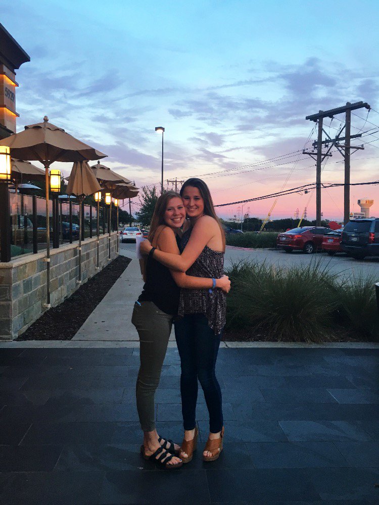 GracieCreps's tweet photo. too busy eating my pazookie yesterday to post this, but happy 19th to my girl syd 💘 LOVEEE YOUUU😘 @syd_mulholland https://t.co/Xa0yBIOIJM