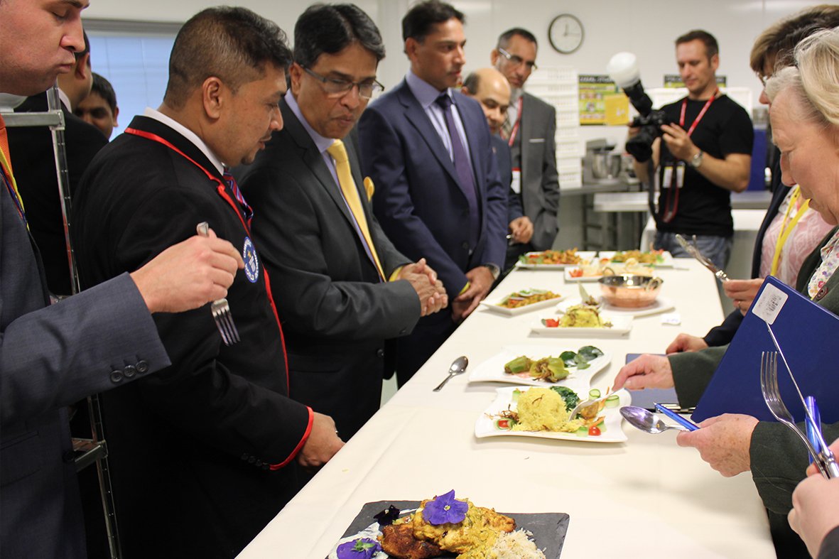DanielOwens1979's tweet photo. Busy day with @BCA1960 staging the 2015 Curry Cook-Off @NorthamptonColl. Well done to all involved, great event. https://t.co/GZAA2Oaxhp