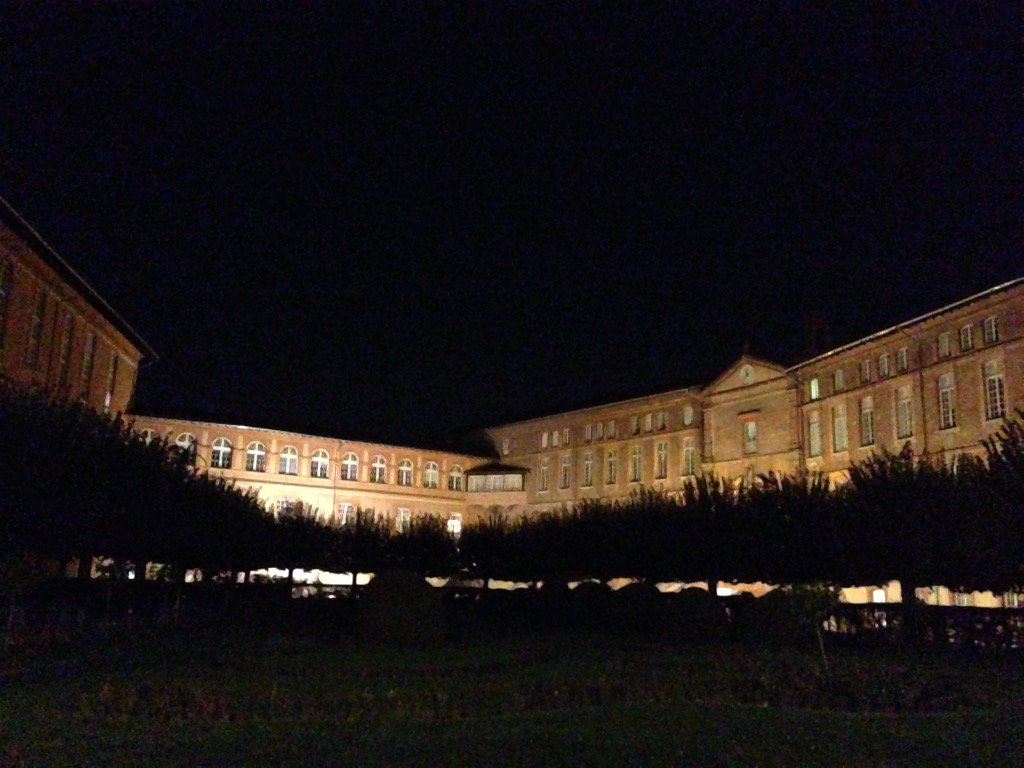 cletondal's tweet photo. Dîner de gala @IHM_15 #IHM2015 Toulouse. https://t.co/i8Yx8Ay7uB