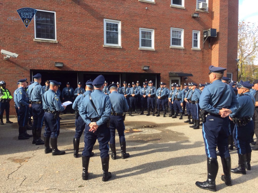 RickMcKeon's tweet photo. Great to speak to our personnel before they deploy for tonight's @Patriots game here in #Foxboro. https://t.co/b6MicghZ7H
