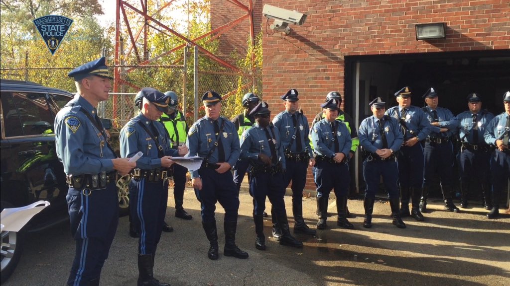 RickMcKeon's tweet photo. Great to speak to our personnel before they deploy for tonight's @Patriots game here in #Foxboro. https://t.co/b6MicghZ7H