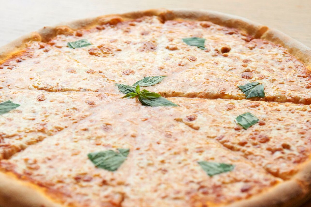 home_bites's tweet photo. Order a classic margarita to come straight to your door - perfectly cooked in a woodburning oven #dinneersorted https://t.co/gWt3gIYQNd