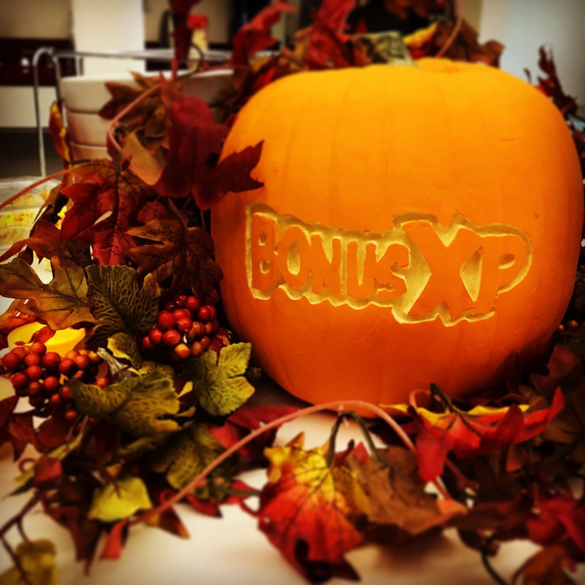 Cavemania tweet media