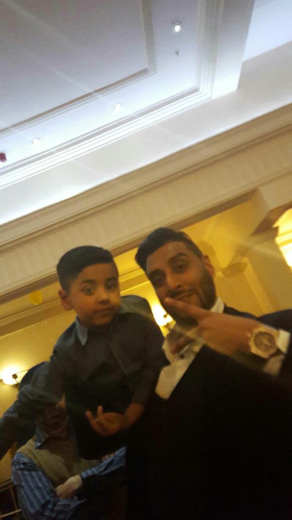 huggymilano's tweet photo. @paulySadhra Grand Entrance Tho ๐ #AceOfSpades #Vegas #AmanHayer #EntourageVIP
@AmanHayer1 #AngrezAli @GavSadhra https://t.co/Xw92G9eTci