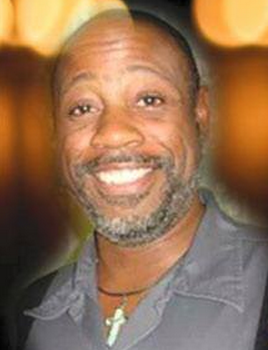 jodieTVnews's tweet photo. DeKalb grand jury clears cops in 4 deadly shootings- including Kevin Davis, shot in his apt after called 911 #wsbtv https://t.co/JuvlxZExAD