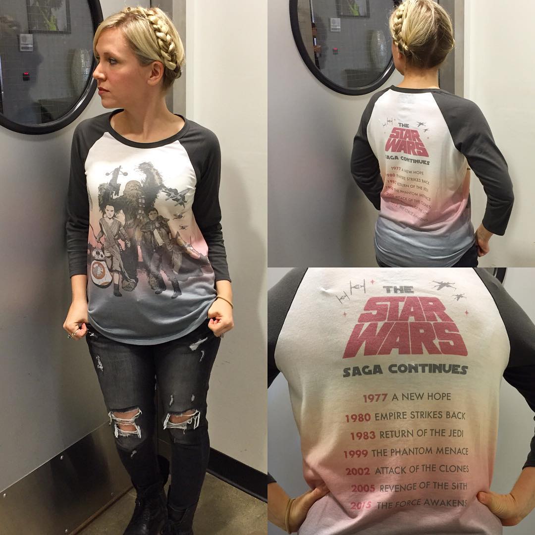 sabersandspells's tweet image. Awesome new shirt from @HerUniverse, coming soon to @HotTopic! #TheForceAwakens #GeekFashion instagram.com/p/9bvLpnB-s4