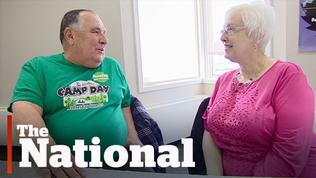 CBCTheNational's tweet photo. A third of Canadian seniors suffer from anxiety &amp; depression. This program helps them cope. https://t.co/1pMgQOMfJM https://t.co/y2gKxGlKe4