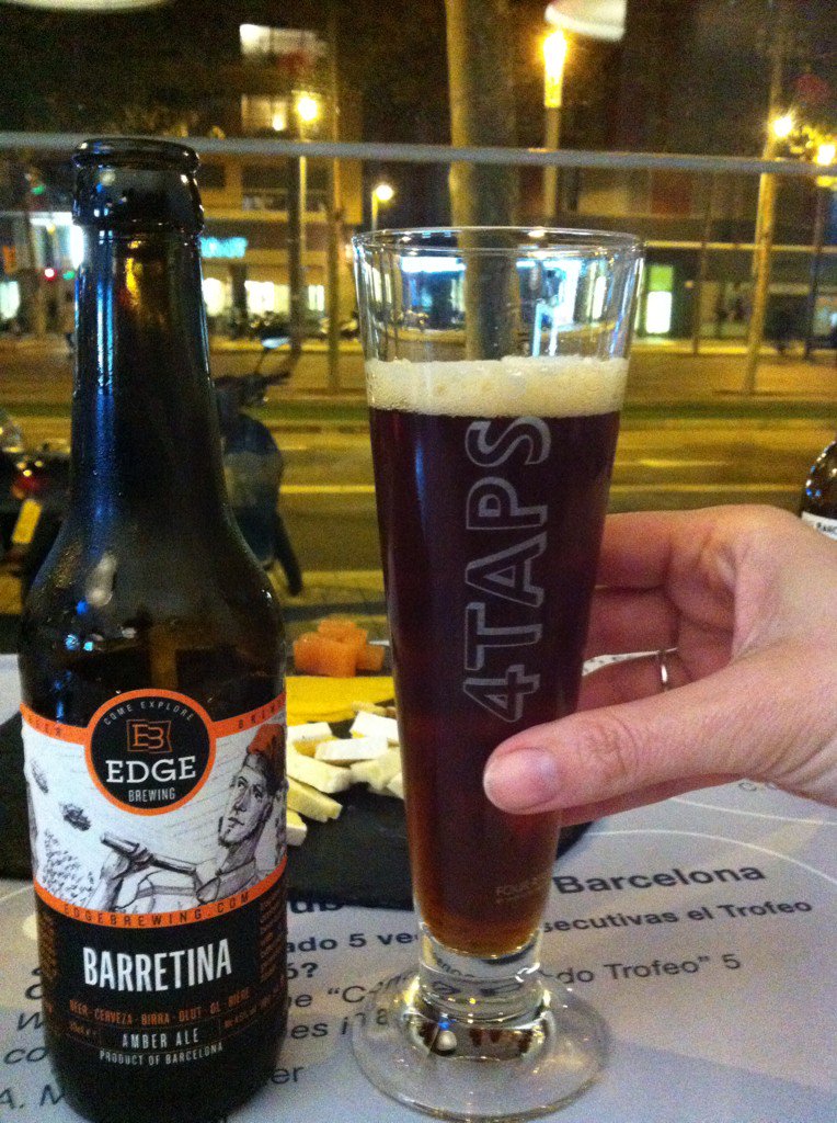 LosFoodistas's tweet photo. Disfrutando de @EdgeBrewing en el #4taps #barcelona https://t.co/QThZdWBB4B