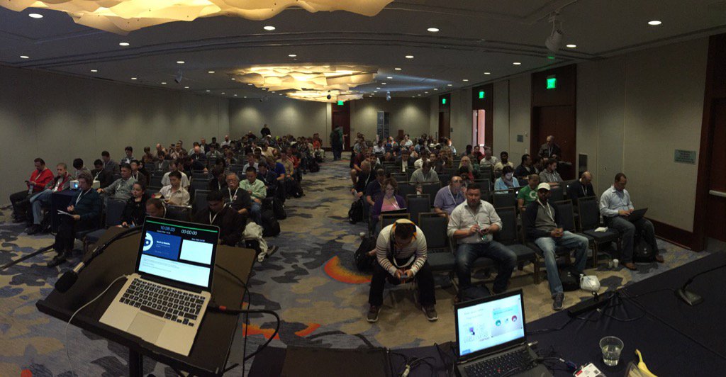 ntherning's tweet image. Great crowd at my talk at #JavaOne2015 earlier today.