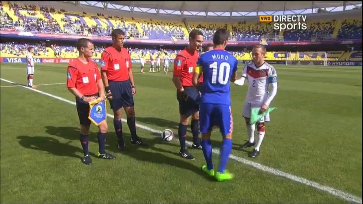 DanielFigueroaP's tweet photo. @Jfurlanich y @fpetrocelli con #CROvsGER #MundialSub17xDIRECTV (canales 610-1610) https://t.co/gJtRx2gVjM