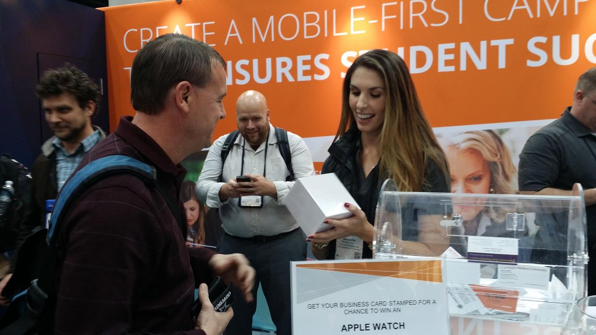 WiFiEllie's tweet photo. And the winner is....@arubanetworks #educause2015 @SamanthaWiFi https://t.co/WgQV4D9idG