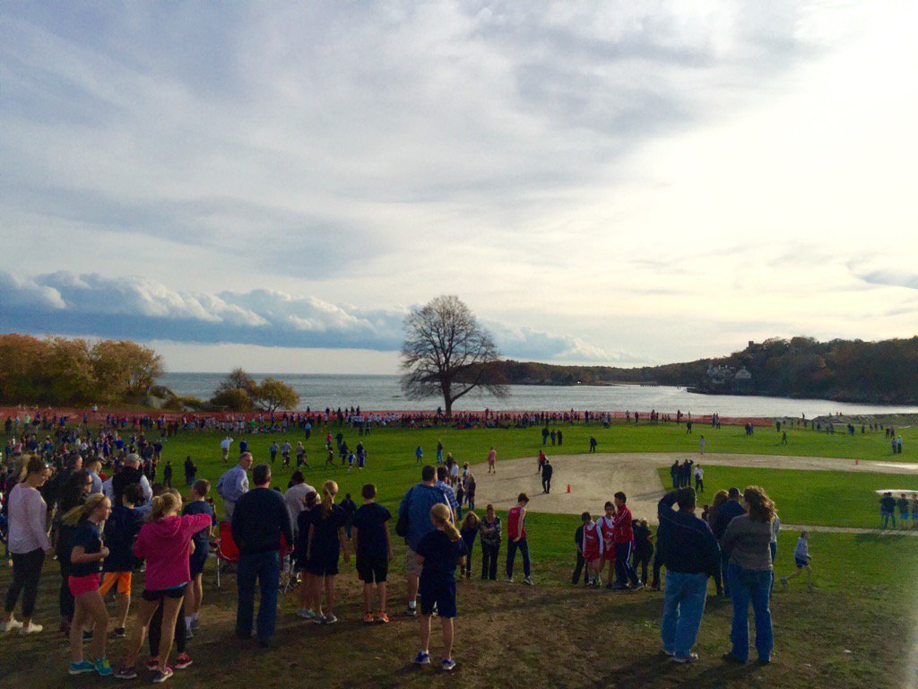 ZebGilligan's tweet photo. Great day for a cross country meet #NAMScc #gloucester #fortstage https://t.co/zLaY9ZlvZQ