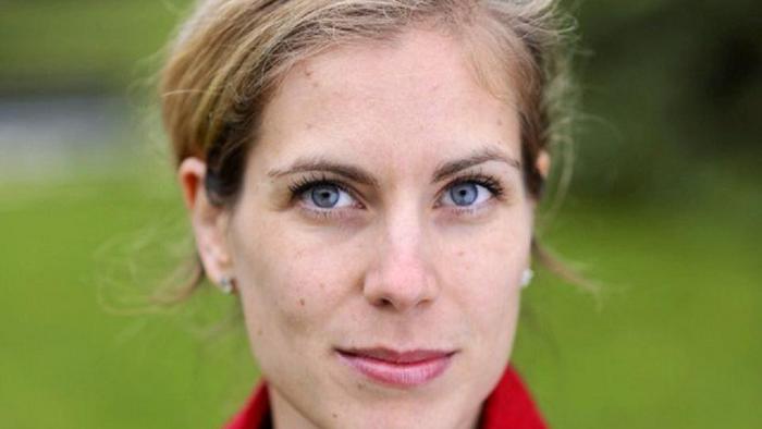 volkskrant's tweet photo. D66-wethouder verzweeg succes gehekeld PvdA-beleid https://t.co/yZdn0x3tOG https://t.co/mUrUEuOJxv