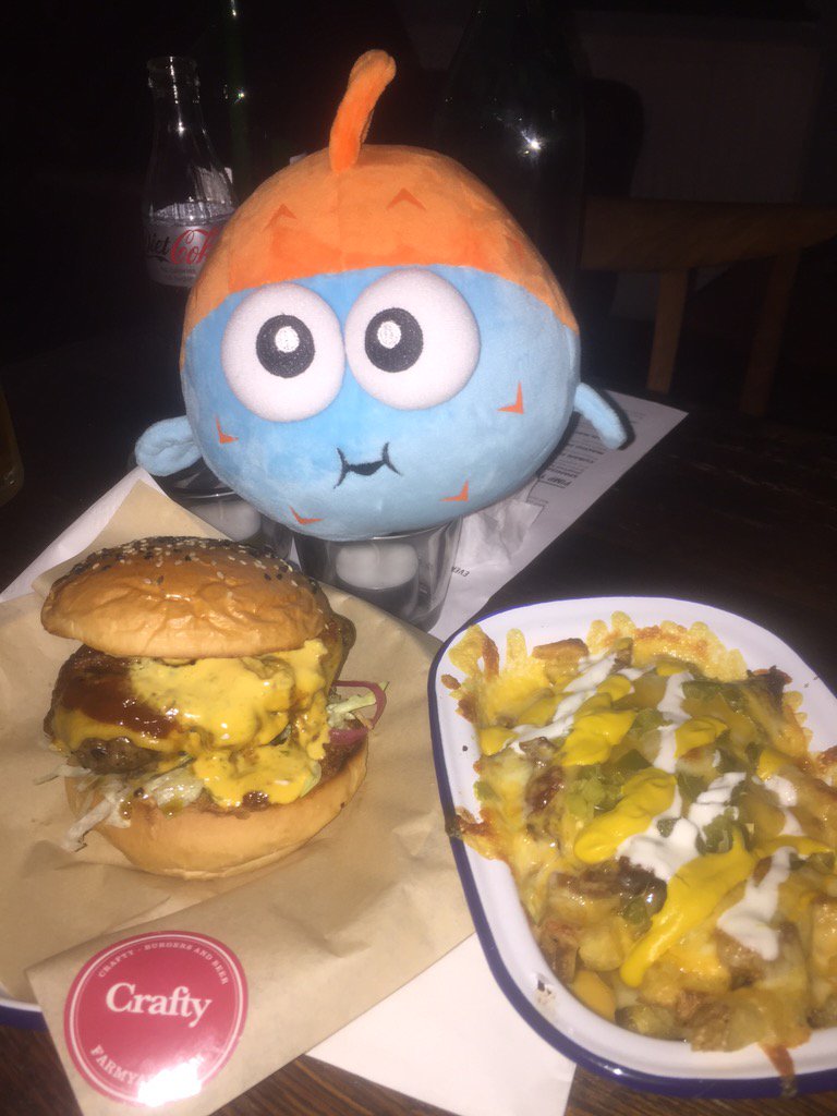 WellPuffed's tweet photo. Thanks @craftystmartins Funky's #WellStuffed 🐡🍔🐡 https://t.co/XPjX6Jt8Tj