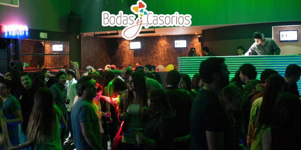 Despedida de solteros en Aura Club <a href="/clubaura2/">club aura</a> para hacer la previa de matrimonio! conócelo bit.ly/1P0Rrik