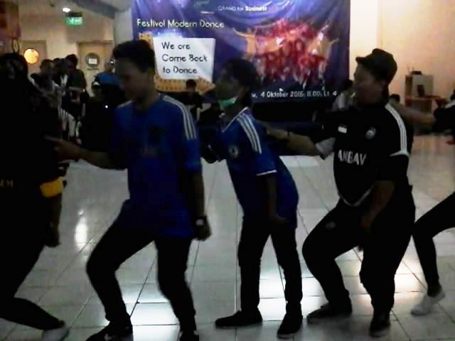 Pazcream_SL Crew tweet media