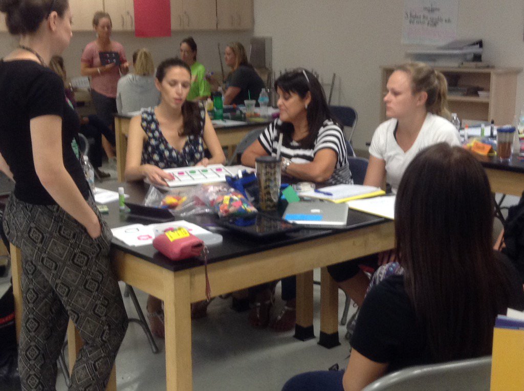 ChristineLPercy's tweet photo. Kindergarten teachers in area 1
Practicing #NumberTalks
Creating #interactivemathnotebooks
At #mathcadre https://t.co/eYvMKvOnBs