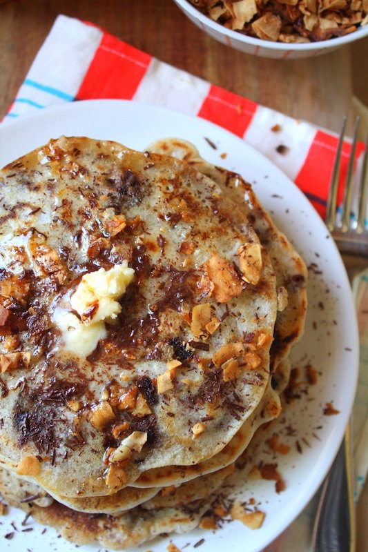 goodsaintblog's tweet photo. Who can say no to #CoconutBacon &amp; Chocolate Chip Pancakes?https://t.co/yr21xS7p3A #veganrecipehour  #veganbreakfast https://t.co/dA09ekYRmW