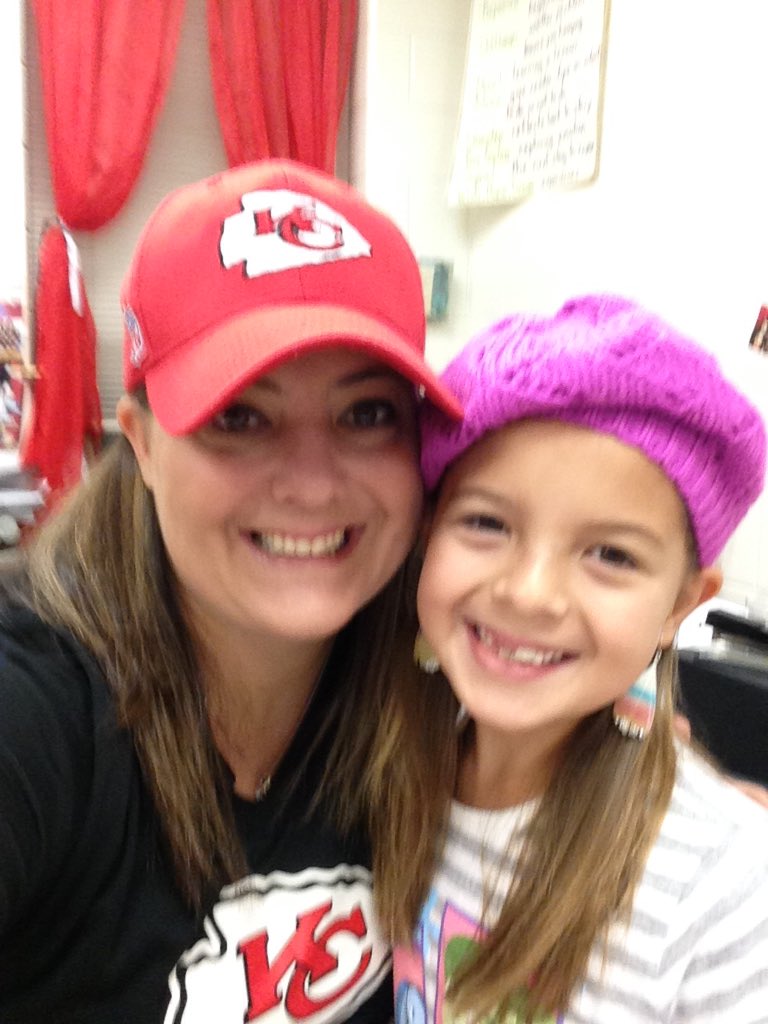 Ivers1127's tweet photo. Red Ribbon Week #clarkcreekSTEM https://t.co/gvA6c4uIDm