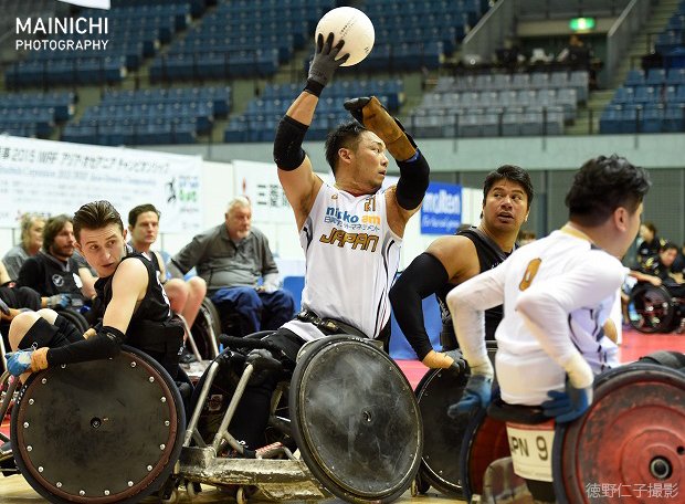 mainichiphoto's tweet photo. https://t.co/toygGLyt6W 車いすラグビーのリオデジャネイロ・パラリンピック予選を兼ねたアジア・オセアニア選手権が千葉市で開幕しました。日本は世界ランキング４位。ニュージーランド、韓国に２連勝し好発進です! https://t.co/QFe7gzVKAL