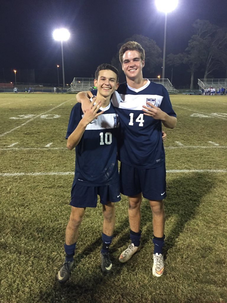 thejoey77's tweet image. Good stuff all this season boys, I'm proud of all you guys #4for4 #backtobacktobacktoback
