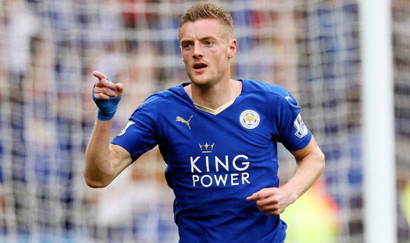 FootballBattIes's tweet photo. Who would you rather have in your team to bang the goals in? 
RT for Jamie Vardy
Fav for Harry Kane https://t.co/2gPMmGHJU5