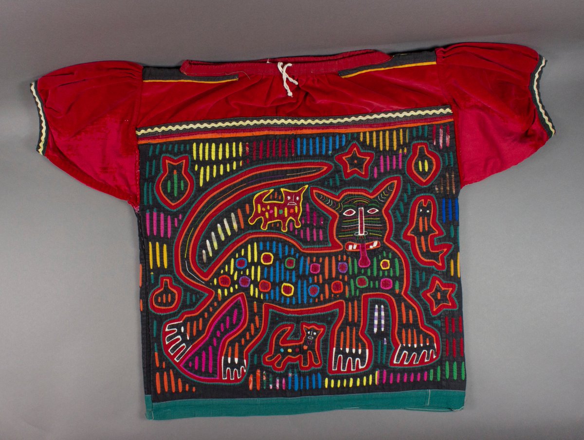 HearstMuseum's tweet photo. Happy #NationalCatDay! One of our museum's many felines is featured on this mola blouse from Panama (PAHMA 3-30182). https://t.co/mGvoioSWqM