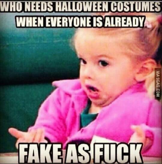 struttingmysass's tweet photo. #Halloween https://t.co/rJfLAds4s9