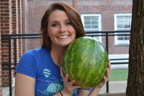 Elizzy_Z's tweet photo. When it's almost Halloween, but HEB runs out of pumpkins so you have to carve a watermelon https://t.co/9fQEia76vw