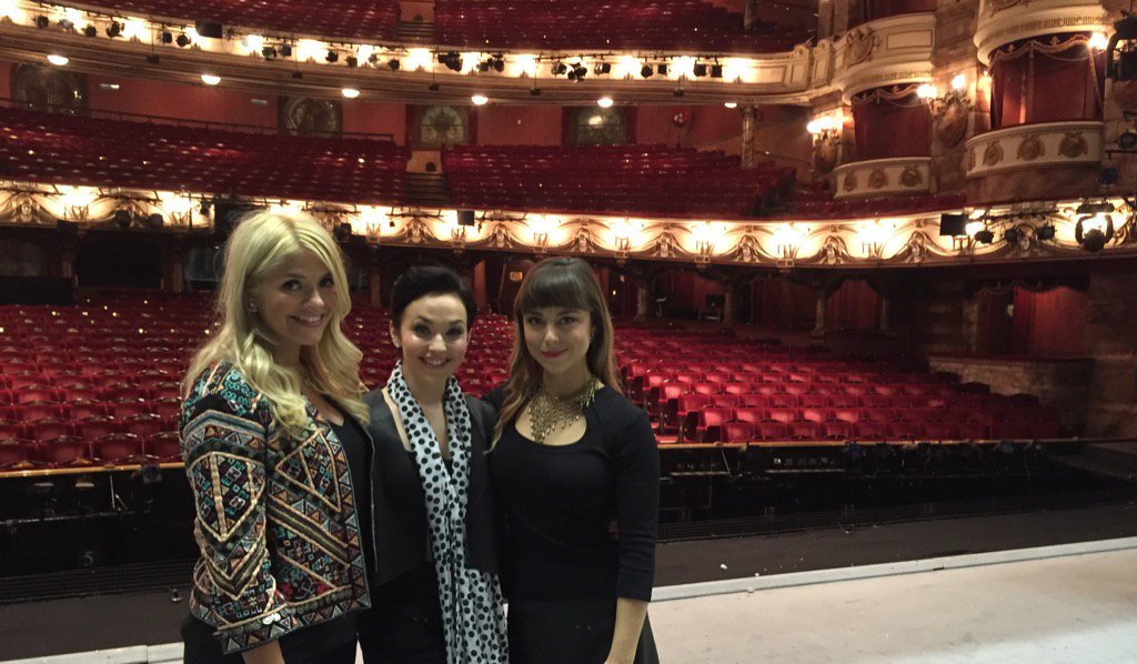 hollywills's tweet image. Just been to see the fantastic la Boheme at the coliseum @E_N_O  ... Just magical xxx