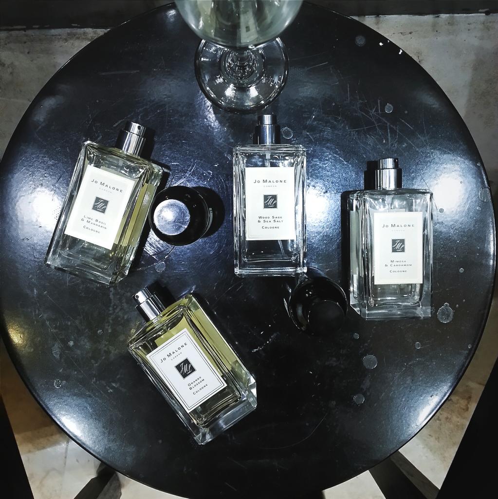 The Equinox Fashion tweet media