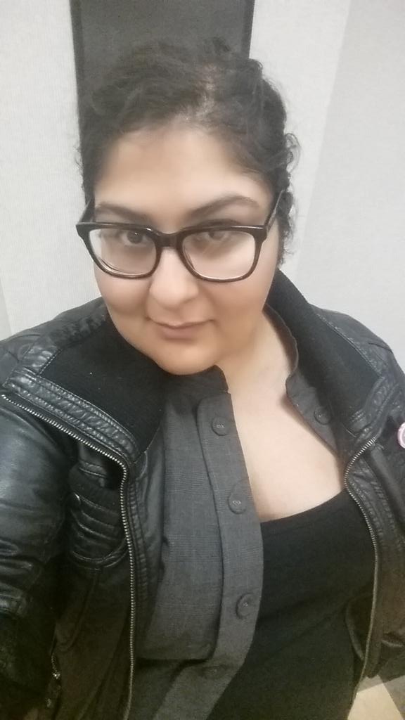 TravelByBubble's tweet image. Finally Free. 😊💋 #BusinessNerd